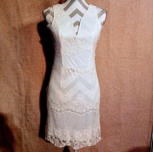 Beautiful white lace dress size large